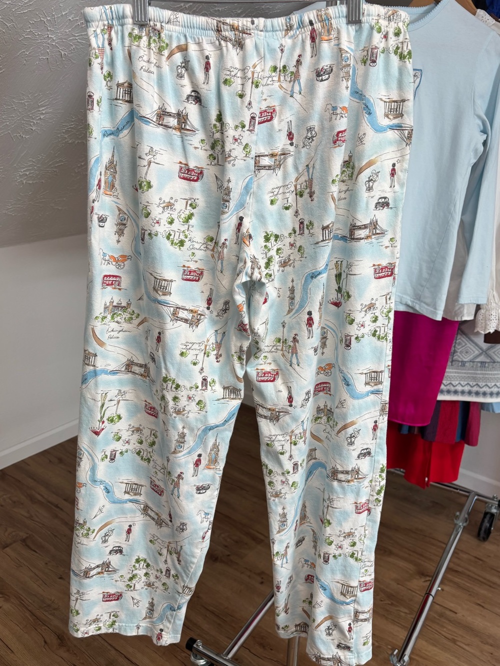 Cuddlduds London Calling cotton pajamas set, size medium - Picture 4 of 15
